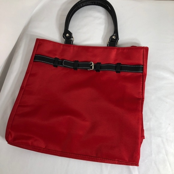 Allure Red Belted Front Tote Bag with Mini Bag - Picture 2 of 8